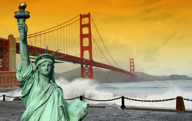 statue_of_liberty_superimposed_in_front_of_golden_gate_bridge