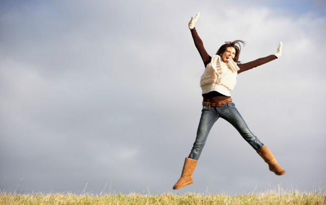 woman_leaping_in_air