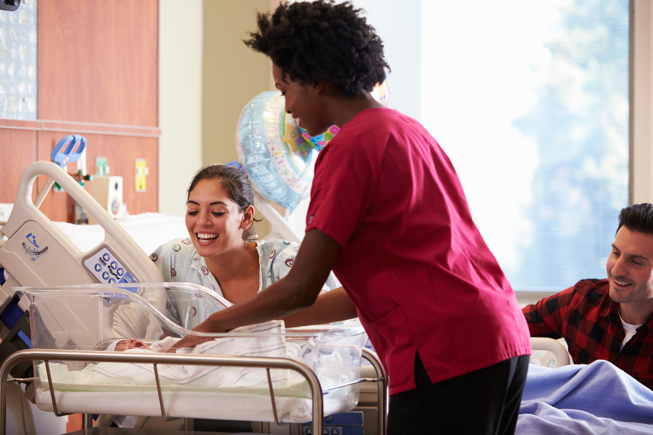 Postpartum Travel Nurse Salary Guide