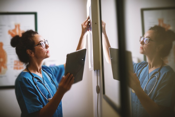 7 Apps to Help Your Nursing Career