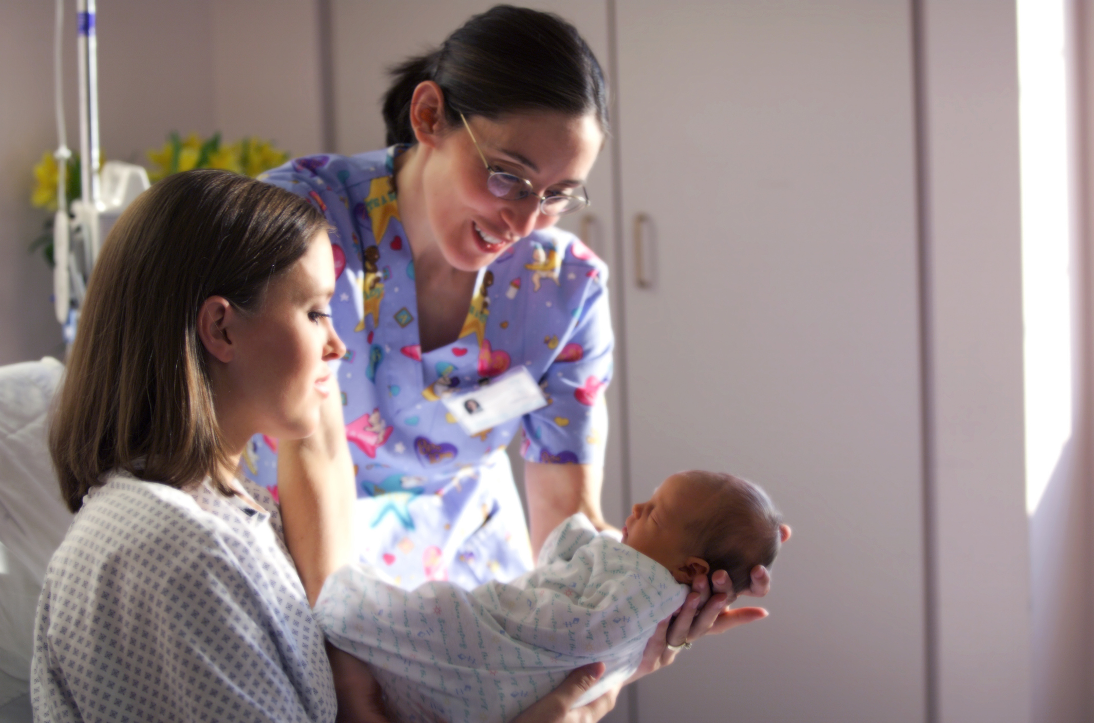 Get Started as a Postpartum Travel Nurse